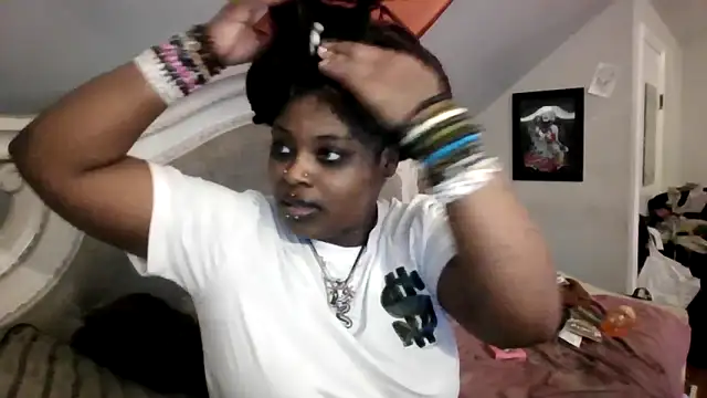 Dusaa  online show from December 21, 1:24 am