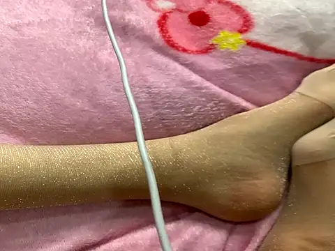 hoho-is online show from December 5, 4:36 pm