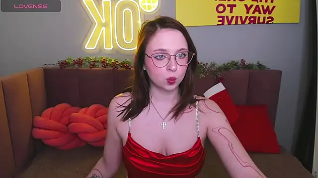 Snapshot of Erica_Nelson chatting on December 1, 1:21 am Erica Nelson online show from December 1, 1:21 am