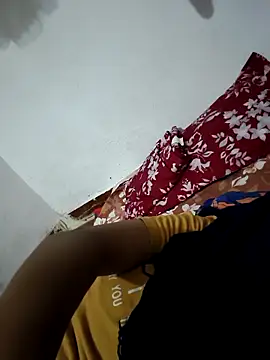 saniya24824 online show from April 7, 5:46 pm