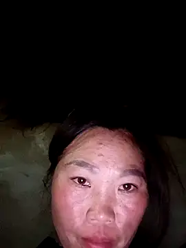 Snapshot of blonde_blg chatting on November 24, 11:43 am blonde blg online show from November 24, 11:43 am