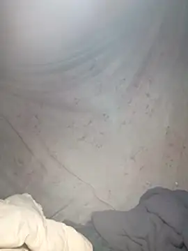 Snapshot of blonde_blg chatting on December 4, 2:43 am blonde blg online show from December 4, 2:43 am