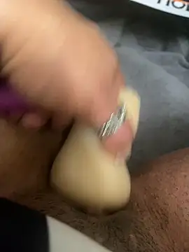 juicythickclit69 online show from November 16, 5:13 am