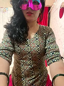 Snapshot of Red_Queen_11 chatting on November 26, 8:59 am Red Queen 11 online show from November 26, 8:59 am