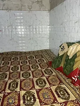 Red Queen 11 online show from March 21, 5:49 pm