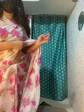 Red Queen 11 online show from March 23, 6:23 pm