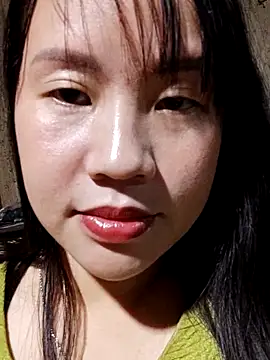 yelow-bee online show from November 17, 12:22 pm