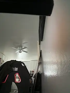 Snapshot of Mr_Sirthedom chatting on December 4, 7:11 pm Mr Sirthedom online show from December 4, 7:11 pm