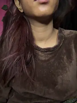 Snapshot of Your___Moonlight chatting on January 5, 9:29 pm Your Moonlight online show from January 5, 9:29 pm