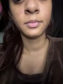 Snapshot of Your___Moonlight chatting on January 10, 10:03 pm Your Moonlight online show from January 10, 10:03 pm