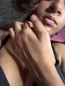 Snapshot of Your___Moonlight chatting on March 13, 7:42 pm Your Moonlight online show from March 13, 7:42 pm