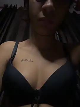 Snapshot of Your___Moonlight chatting on March 25, 10:16 pm Your Moonlight online show from March 25, 10:16 pm