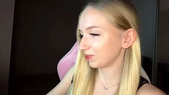 LaceDream online show from November 28, 4:09 pm