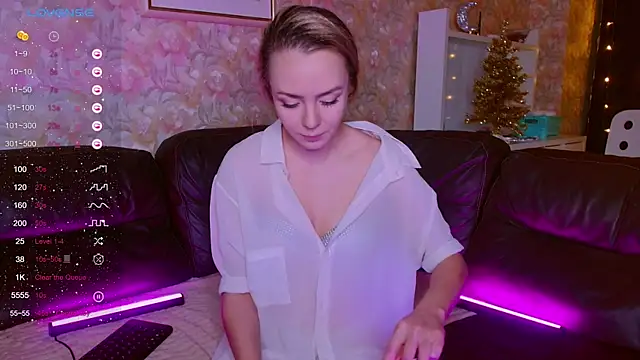 Little Rocke online show from December 5, 4:32 am