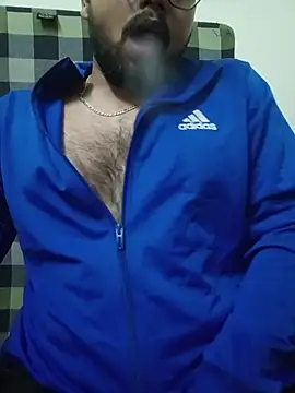 Snapshot of MrToxxic chatting on November 16, 5:07 pm MrToxxic online show from November 16, 5:07 pm