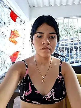 Snapshot of Skinny_Wet chatting on December 15, 11:58 am Skinny Wet online show from December 15, 11:58 am