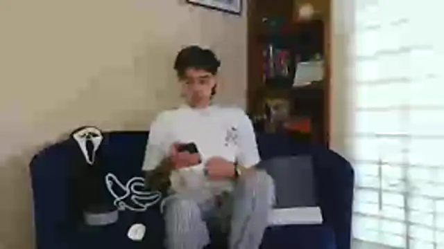 Derekswan online show from June 17, 10:32 pm