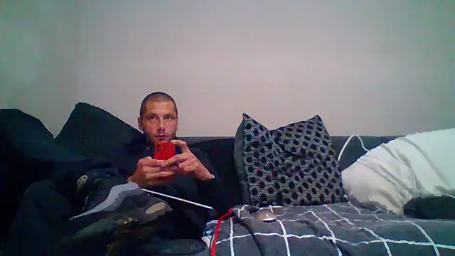 Kinkycouple142 online show from June 7, 8:23 pm