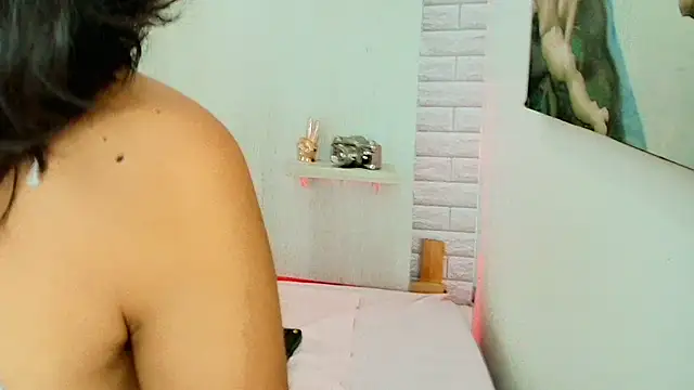 Snapshot of KATY_LOWERY chatting on February 22, 3:29 am KATY LOWERY online show from February 22, 3:29 am