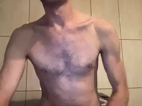 Snapshot of Hotcrazy235 chatting on November 11, 5:40 am Hotcrazy235 online show from November 11, 5:40 am