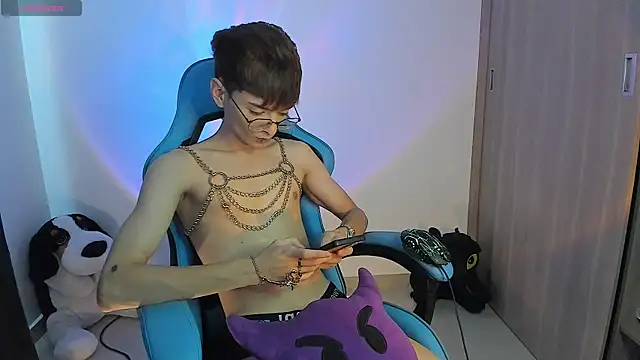 Snapshot of RYO_BLEU_ chatting on December 15, 3:16 pm RYO BLEU online show from December 15, 3:16 pm