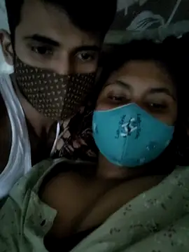 Snapshot of desiXcouple97 chatting on December 4, 3:43 pm desiXcouple97 online show from December 4, 3:43 pm