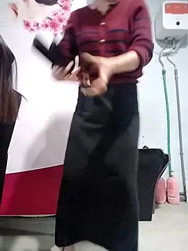   Anna    online show from February 11, 1:05 pm