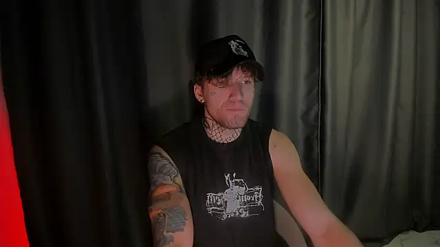 Snapshot of Huntall77 chatting on December 1, 3:17 pm Huntall77 online show from December 1, 3:17 pm