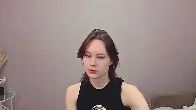 Annie Way online show from November 26, 1:23 pm