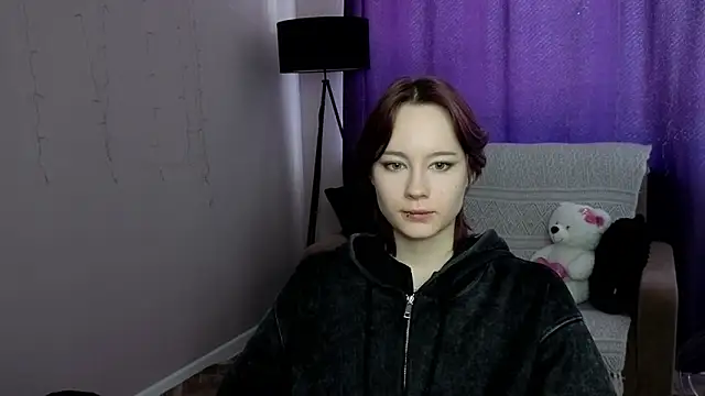 Annie Way online show from March 5, 8:21 am