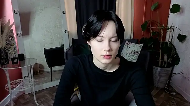 Annie Way online show from March 21, 8:19 am