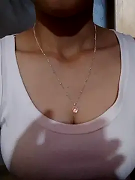 Snapshot of Cloud-wh chatting on November 14, 7:29 am Cloud-wh online show from November 14, 7:29 am