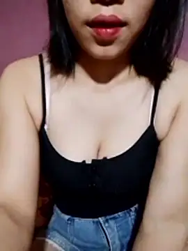 Snapshot of Cloud-wh chatting on February 16, 6:20 am Cloud-wh online show from February 16, 6:20 am