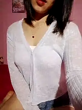 Snapshot of Cloud-wh chatting on March 14, 2:44 pm Cloud-wh online show from March 14, 2:44 pm