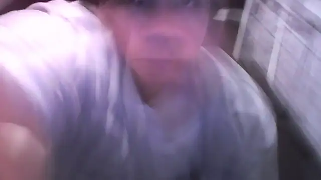 Snapshot of yu-yu28 chatting on December 2, 5:19 pm yu-yu28 online show from December 2, 5:19 pm