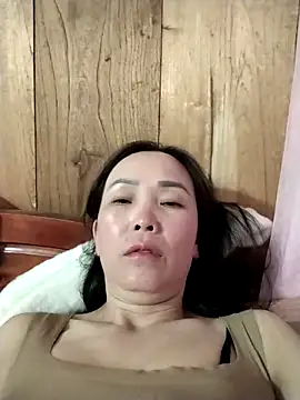 Snapshot of Feeling-hot chatting on November 21, 7:40 am Feeling-hot online show from November 21, 7:40 am