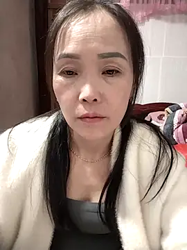 Snapshot of Feeling-hot chatting on November 22, 8:24 am Feeling-hot online show from November 22, 8:24 am