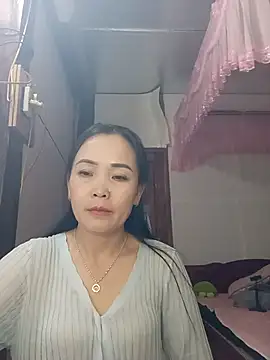 Feeling-hot online show from February 21, 1:45 pm