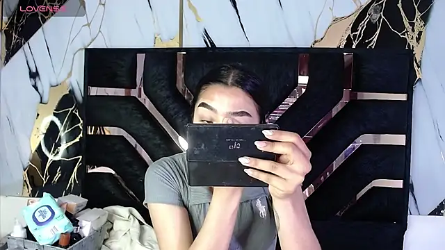 tael novacs online show from January 12, 3:45 am