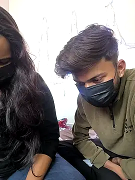 Snapshot of drakezone chatting on November 22, 5:39 am drakezone online show from November 22, 5:39 am