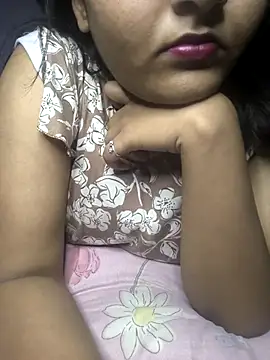 Snapshot of drakezone chatting on February 12, 4:57 pm drakezone online show from February 12, 4:57 pm