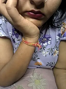 Snapshot of drakezone chatting on March 3, 10:21 am drakezone online show from March 3, 10:21 am