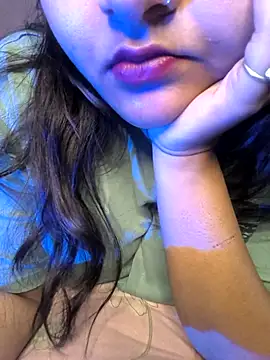 Snapshot of drakezone chatting on March 7, 1:02 am drakezone online show from March 7, 1:02 am