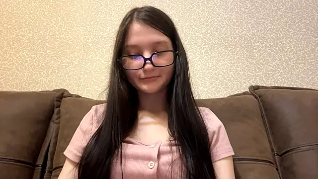 AurorAurora online show from March 26, 9:37 am