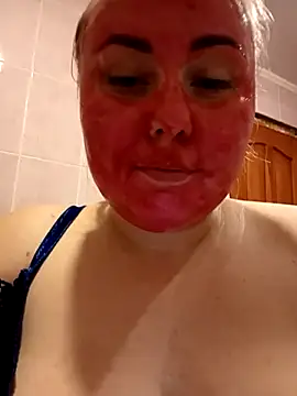 Moumy girl online show from November 16, 8:53 am