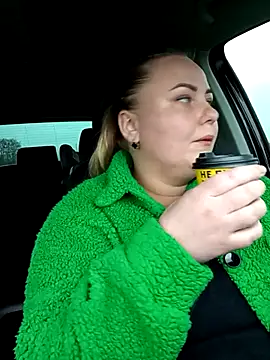 Moumy girl online show from December 5, 8:23 am