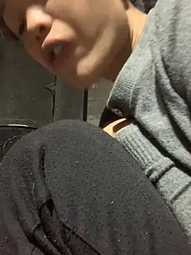 phuong cute online show from December 4, 1:53 pm