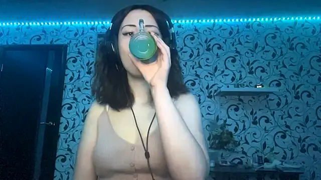 Snapshot of AffableFuturity chatting on December 15, 1:59 pm AffableFuturity online show from December 15, 1:59 pm