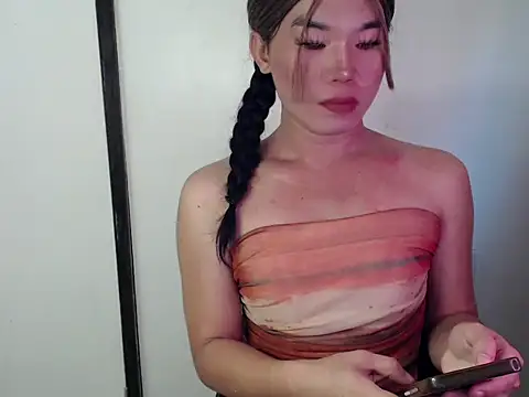 dazzlingcarol online show from June 12, 4:22 am