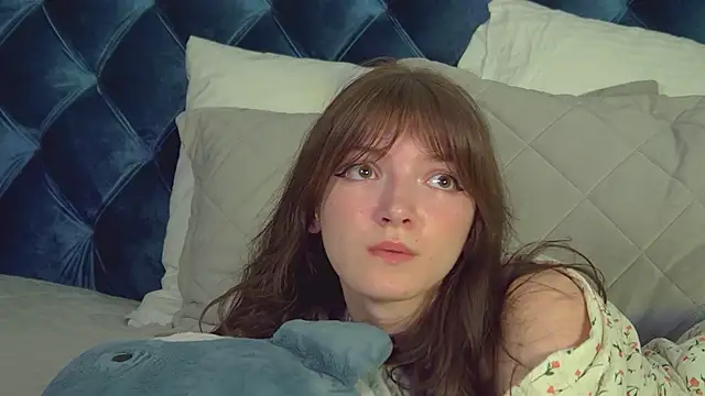 SophiaProve online show from March 28, 4:23 am